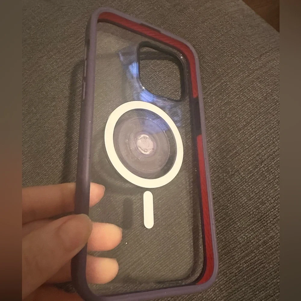 Used Casetify case for iphone 14 Promax with Pop Socket (can remove)